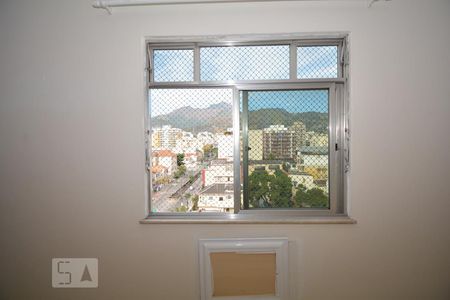 Apartamento à venda com 73m², 2 quartos e 1 vagaQuarto 2