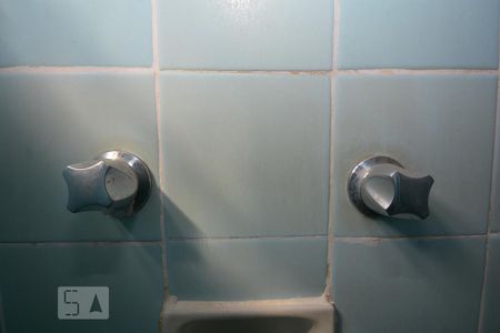 Apartamento à venda com 73m², 2 quartos e 1 vagaBanheiro