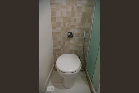 Apartamento à venda com 220m², 4 quartos e 1 vagaBanheiro da Suíte