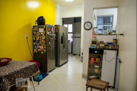 Apartamento à venda com 220m², 4 quartos e 1 vagaCozinha