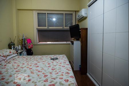 Apartamento à venda com 220m², 4 quartos e 1 vagaSuíte