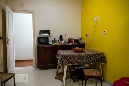 Apartamento à venda com 220m², 4 quartos e 1 vagaCozinha