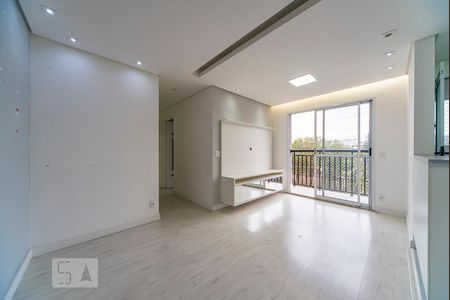 Sala de apartamento para alugar com 2 quartos, 50m² em Vila Metalúrgica, Santo André