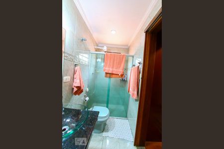 Casa à venda com 191m², 5 quartos e 3 vagasBanheiro da Suite