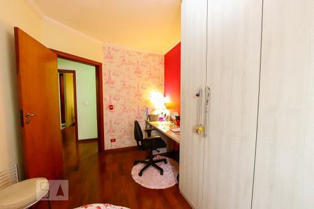 Casa à venda com 191m², 5 quartos e 3 vagasQuarto 3