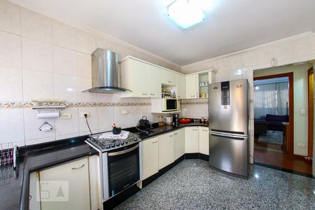 Casa à venda com 191m², 5 quartos e 3 vagasCozinha