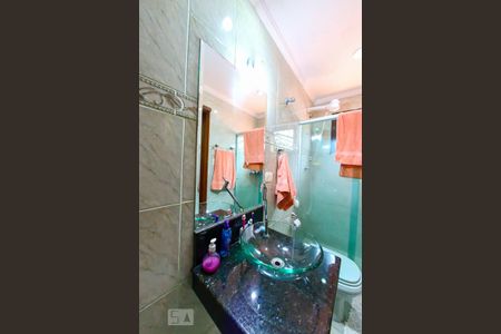 Casa à venda com 191m², 5 quartos e 3 vagasBanheiro da Suite