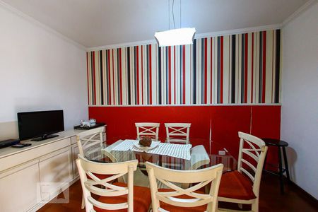 Casa à venda com 191m², 5 quartos e 3 vagasSala de Jantar