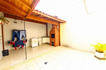 Casa à venda com 191m², 5 quartos e 3 vagasArea de Serviço