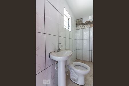 Banheiro de casa à venda com 1 quarto, 240m² em Bussocaba, Osasco