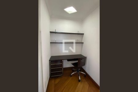 Escritório de apartamento para alugar com 3 quartos, 94m² em Alphaville Industrial, Barueri