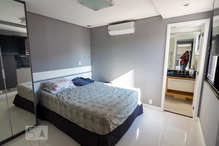 Apartamento à venda com 160m², 3 quartos e 3 vagasSuite 2