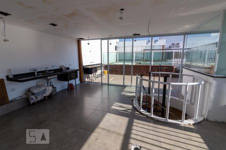 Apartamento à venda com 160m², 3 quartos e 3 vagasCobertura