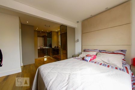 Suite de apartamento à venda com 3 quartos, 72m² em Vila Gustavo, São Paulo
