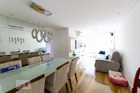 Sala de apartamento à venda com 3 quartos, 72m² em Vila Gustavo, São Paulo