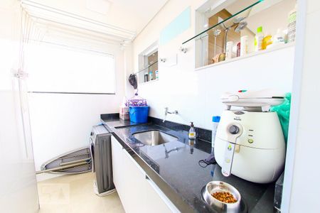 Apartamento à venda com 72m², 3 quartos e 2 vagas Apartamento à venda com 72m², 3 quartos e 2 vagasArea de Serviço