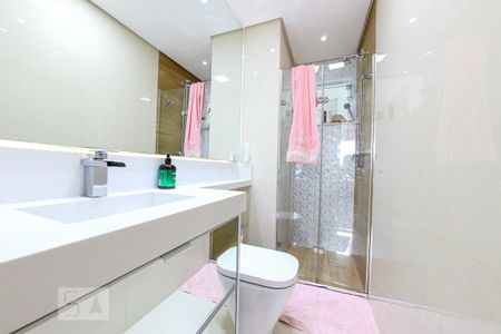 Apartamento à venda com 72m², 3 quartos e 2 vagas Apartamento à venda com 72m², 3 quartos e 2 vagasBanheiro