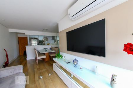 Sala de apartamento à venda com 3 quartos, 72m² em Vila Gustavo, São Paulo