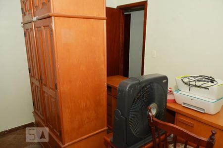Quarto 1 de apartamento para alugar com 3 quartos, 142m² em Jardim Guanabara, Rio de Janeiro