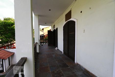 Casa de condomínio à venda com 760m², 4 quartos e 8 vagasvaranda