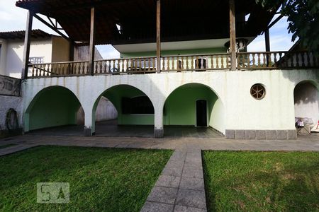 Casa de condomínio à venda com 760m², 4 quartos e 8 vagasFachada