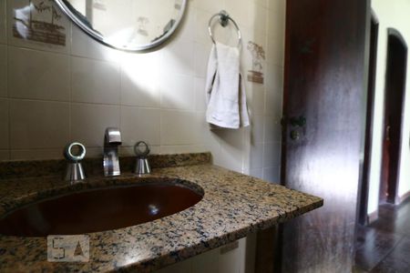 Casa de condomínio à venda com 760m², 4 quartos e 8 vagasBanheiro