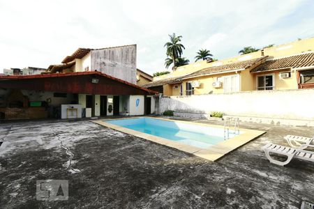 Casa de condomínio à venda com 760m², 4 quartos e 8 vagasPiscina