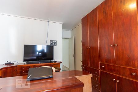 Casa à venda com 180m², 3 quartos e 2 vagasQuarto 3