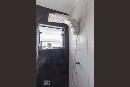 Casa à venda com 180m², 3 quartos e 2 vagasBanheiro da suíte