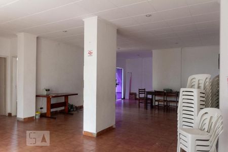 Apartamento para alugar com 57m², 2 quartos e 1 vagaÁrea comum