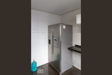 Apartamento à venda com 133m², 3 quartos e 2 vagas Apartamento à venda com 133m², 3 quartos e 2 vagasCozinha