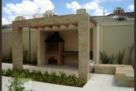 Apartamento à venda com 133m², 3 quartos e 2 vagas Apartamento à venda com 133m², 3 quartos e 2 vagasÁrea comum - Churrasqueira