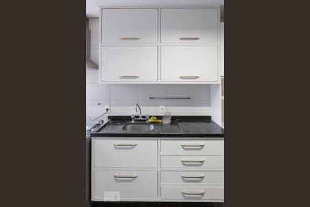 Apartamento à venda com 133m², 3 quartos e 2 vagas Apartamento à venda com 133m², 3 quartos e 2 vagasCozinha