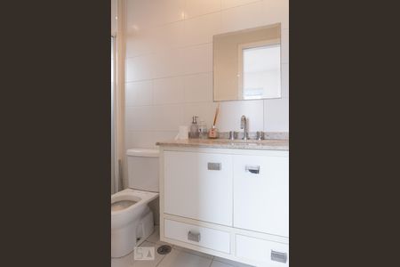 Apartamento à venda com 133m², 3 quartos e 2 vagas Apartamento à venda com 133m², 3 quartos e 2 vagasBanheiro da Suíte 3