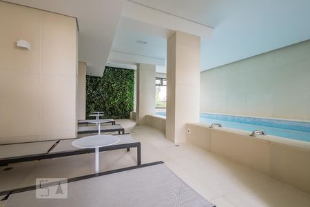 Apartamento à venda com 62m², 2 quartos e 1 vagaÁrea Comum - Piscina