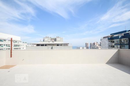 Apartamento para alugar com 197m², 2 quartos e 3 vagas Apartamento para alugar com 197m², 2 quartos e 3 vagasCobertura