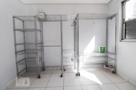 Quarto 2 de apartamento para alugar com 2 quartos, 75m² em Setor Sul, Goiânia