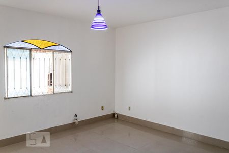 Sala de casa para alugar com 2 quartos, 105m² em Campo Grande, Rio de Janeiro