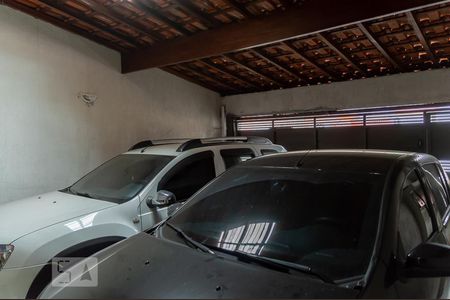 Casa à venda com 250m², 3 quartos e 2 vagasGaragem