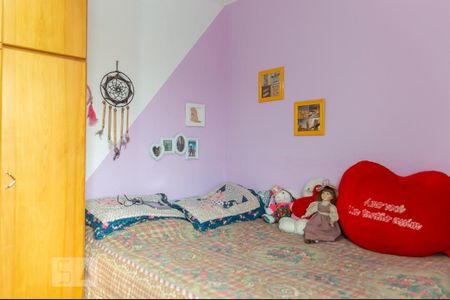 Casa à venda com 250m², 3 quartos e 2 vagasQuarto 2