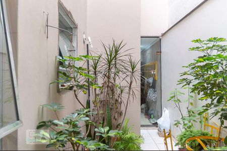 Casa à venda com 250m², 3 quartos e 2 vagasVista da Sala de TV