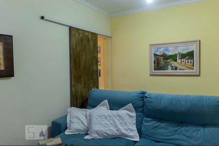Sala de TV de casa à venda com 3 quartos, 250m² em Nova Petrópolis, São Bernardo do Campo