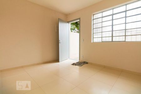 Casa para alugar com 50m², 1 quarto e sem vagaSala