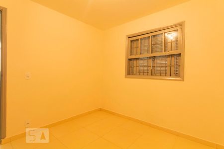 Quarto de casa para alugar com 1 quarto, 50m² em Vila Guarani (z Sul), São Paulo