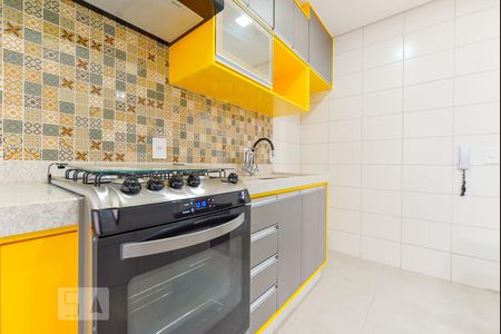 Apartamento à venda com 49m², 2 quartos e 1 vaga Apartamento à venda com 49m², 2 quartos e 1 vagaCozinha