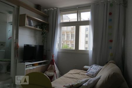 Sala de apartamento à venda com 1 quarto, 35m² em Centro Histórico, Porto Alegre