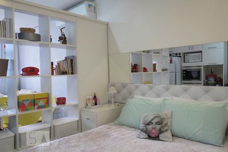 Quarto de apartamento à venda com 1 quarto, 35m² em Centro Histórico, Porto Alegre