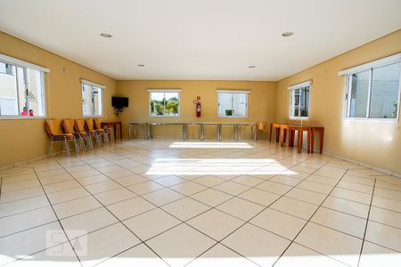 Apartamento para alugar com 46m², 2 quartos e 1 vagaÁrea Comum - Salão de Festas