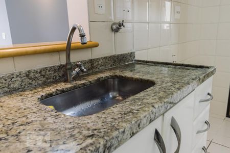 Apartamento para alugar com 69m², 3 quartos e 1 vaga Apartamento para alugar com 69m², 3 quartos e 1 vagaCozinha Pia