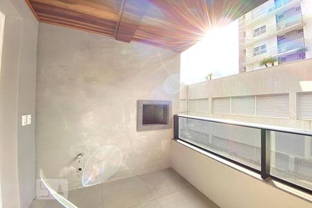 Sacada Sala de apartamento à venda com 2 quartos, 69m² em Morro do Espelho, São Leopoldo